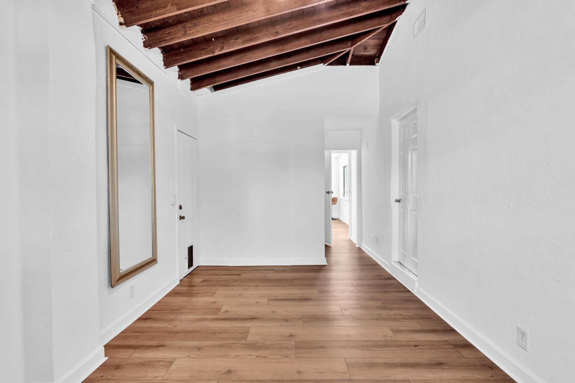 835 NE 16th Street, Fort Lauderdale, FL 33304 Photo