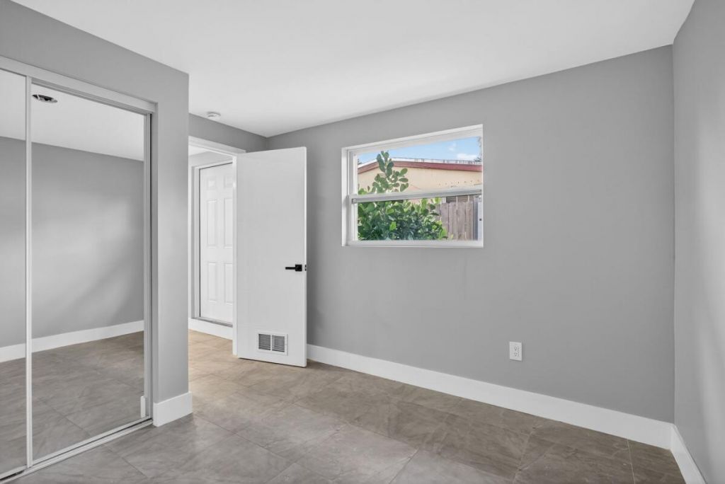 2865 NE 13th Avenue, Pompano Beach, FL 33064 Photo