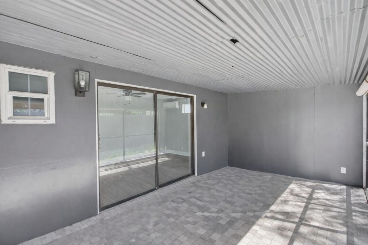 2865 NE 13th Avenue, Pompano Beach, FL 33064 Photo