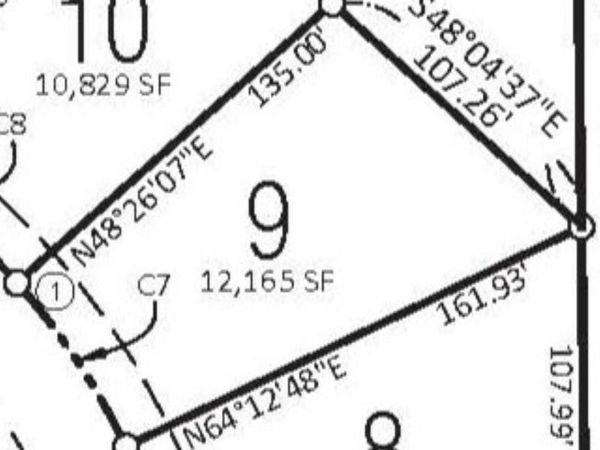 3049 Ridgeview Cir, Coralville, IA 52241