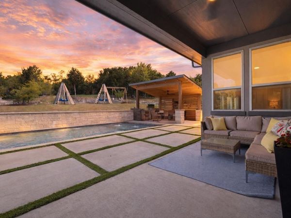 1078 Gato Del Sol Ave, Austin, TX 78737