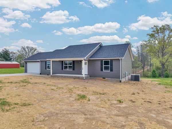 523 Pistole Rd, Sparta, TN 38583