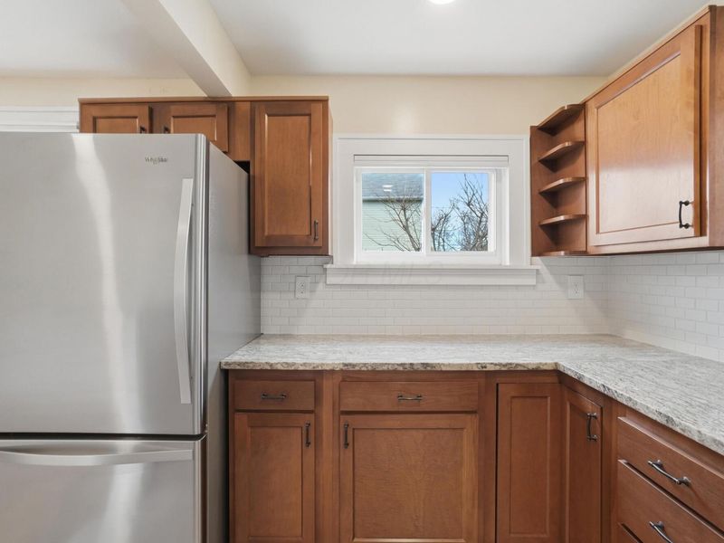 270 S Cypress Avenue , Columbus, OH 43223 Photo 12