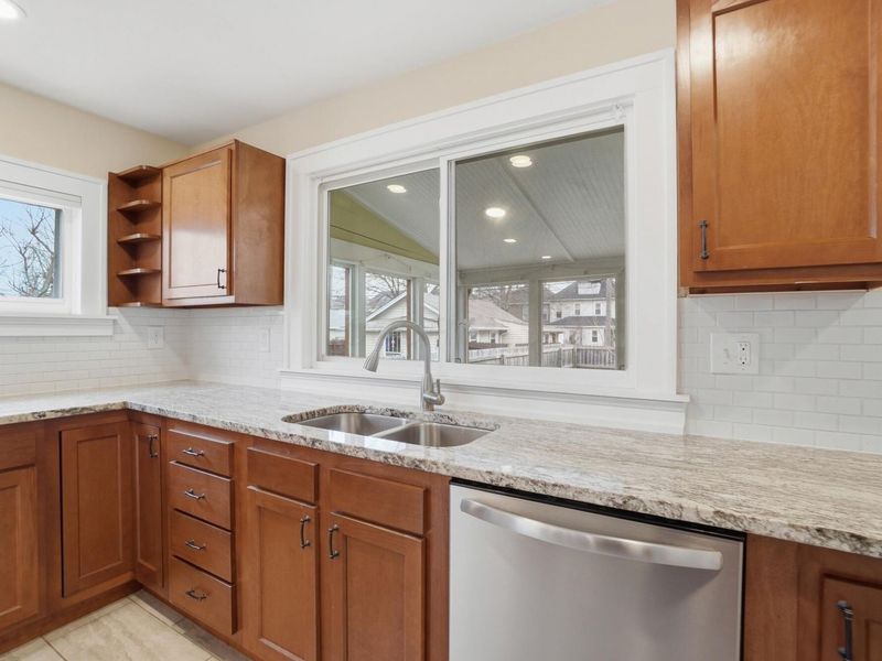 270 S Cypress Avenue , Columbus, OH 43223 Photo 13