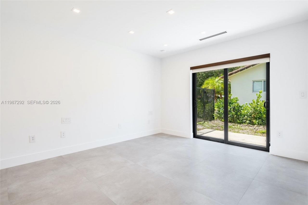 13306 SW 58th Ct , Pinecrest, FL 33156 Photo