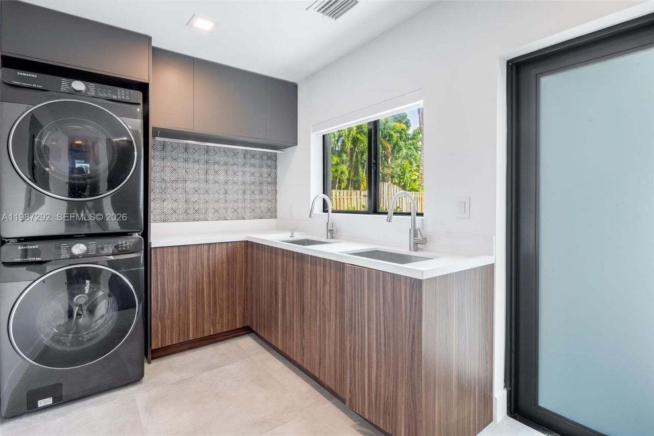 13306 SW 58th Ct , Pinecrest, FL 33156 Photo