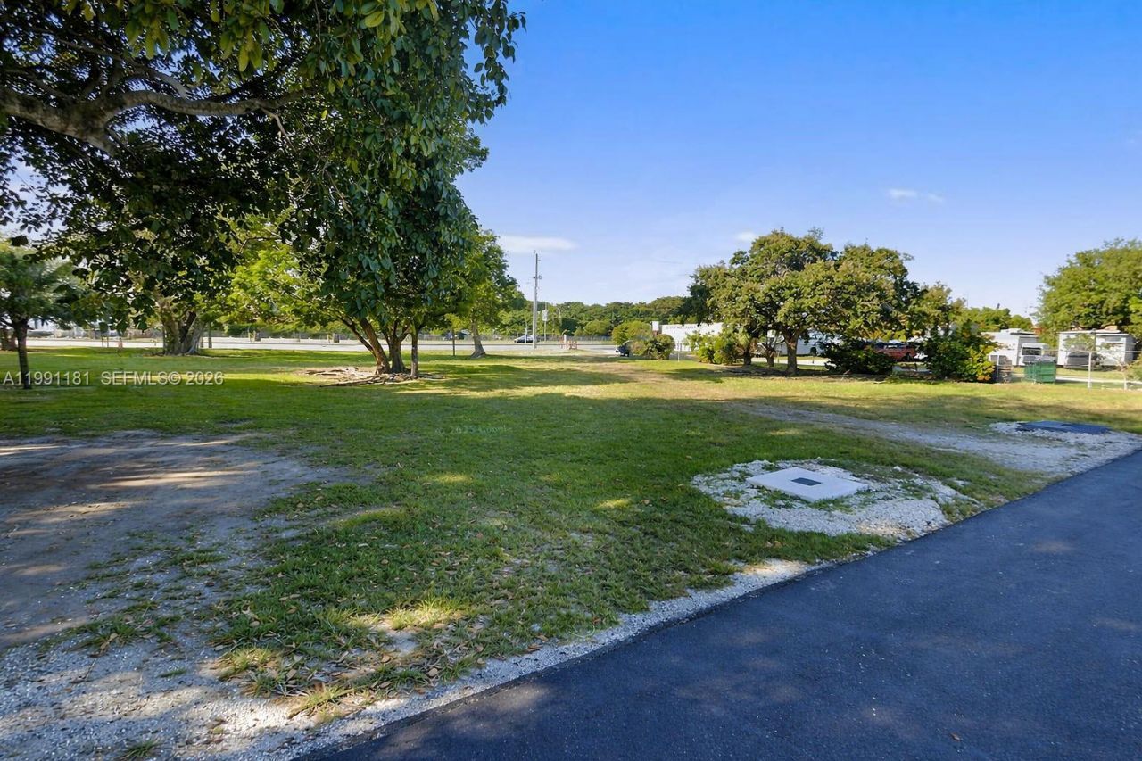 22650 SW 123rd Rd, Miami, FL 33170 Photo