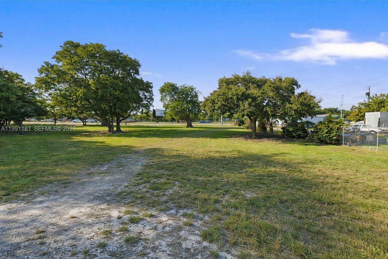 22650 SW 123rd Rd, Miami, FL 33170 Photo