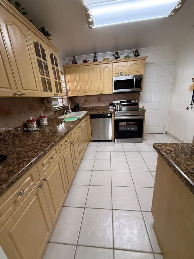 5223 NW 168th Ter , Miami Gardens, FL 33055 Photo