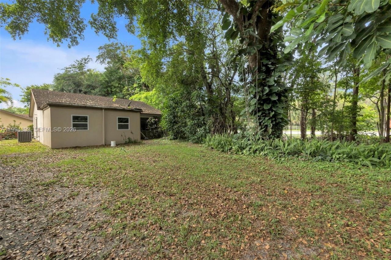 2236 Seagrape Cir, Coconut Creek, FL 33066 Photo