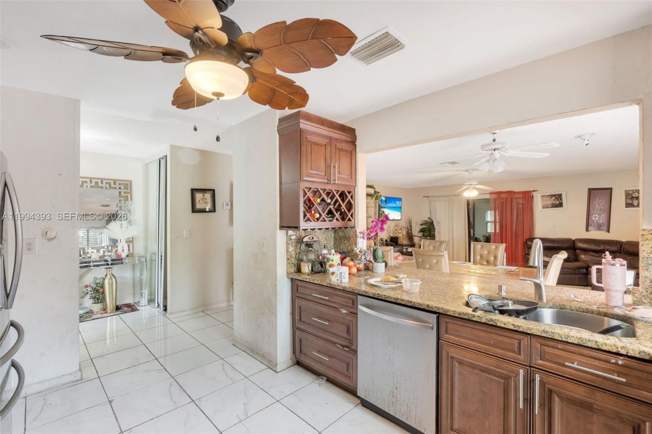 2236 Seagrape Cir, Coconut Creek, FL 33066 Photo