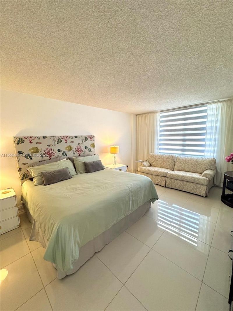 3725 S Ocean Dr , Unit 1221, Hollywood, FL 33019 Photo
