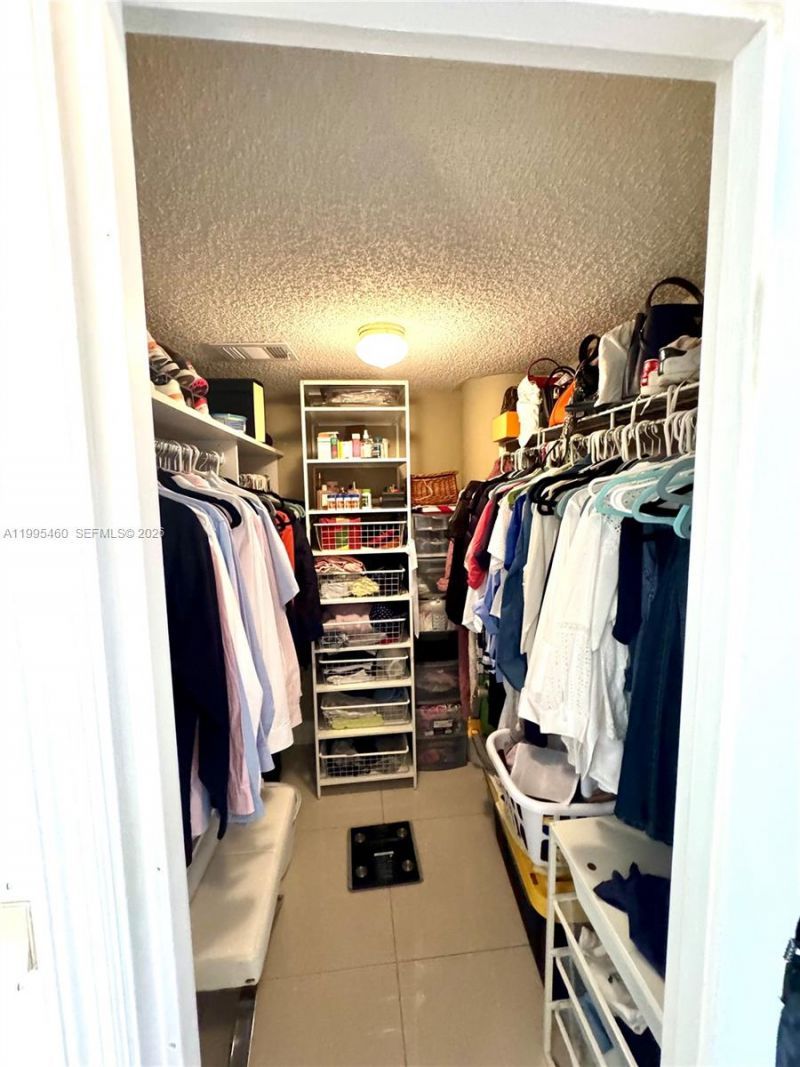 3725 S Ocean Dr , Unit 1221, Hollywood, FL 33019 Photo