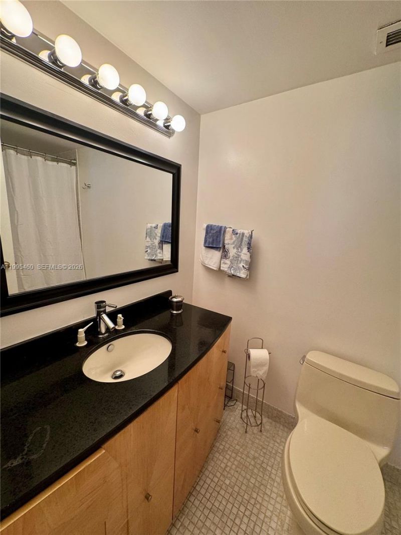3725 S Ocean Dr , Unit 1221, Hollywood, FL 33019 Photo