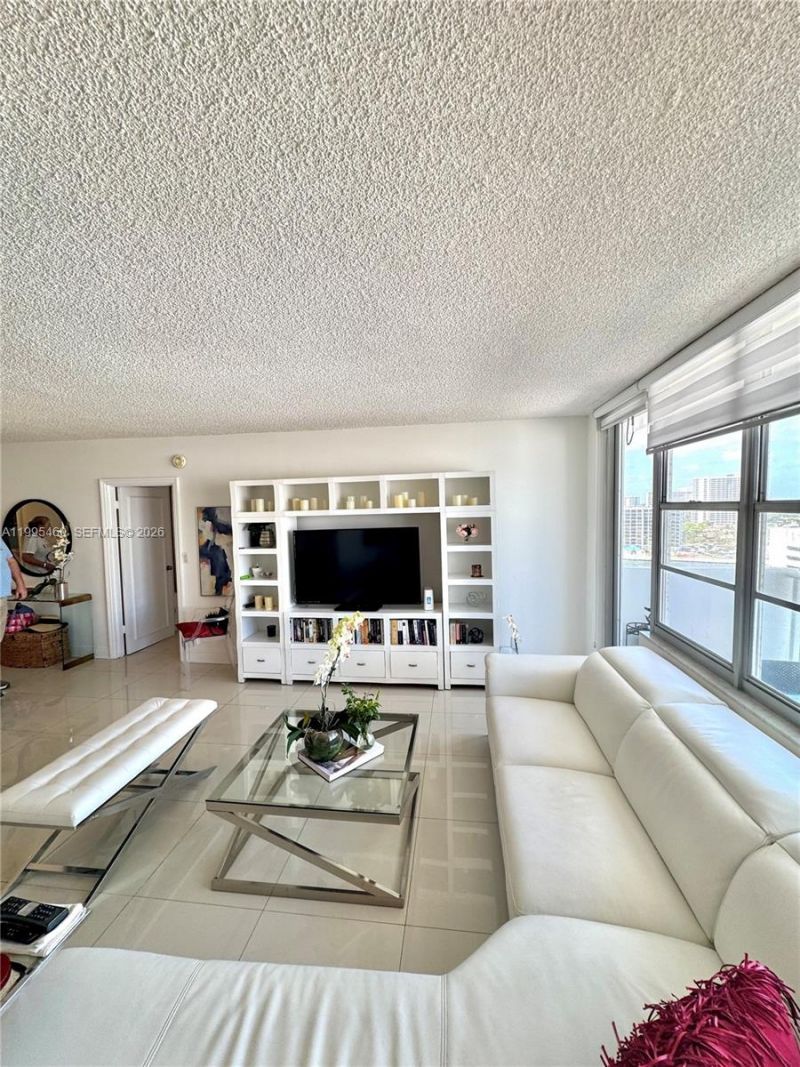 3725 S Ocean Dr , Unit 1221, Hollywood, FL 33019 Photo