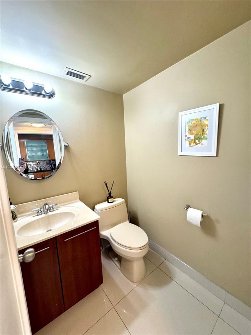 3725 S Ocean Dr , Unit 1221, Hollywood, FL 33019 Photo