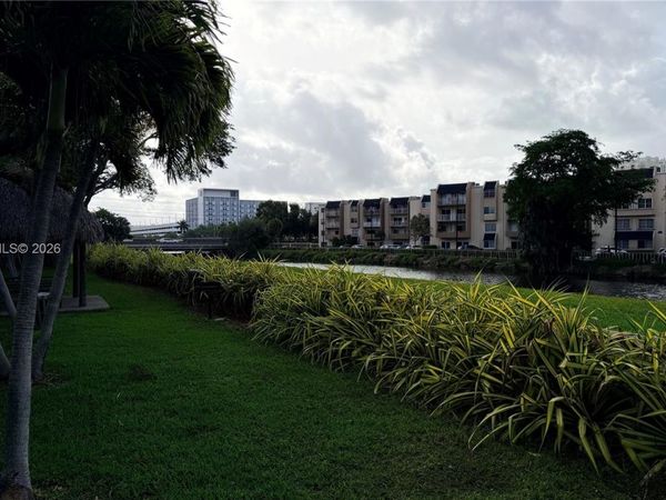 7740 Camino Real, Unit G303, Miami, FL 33143