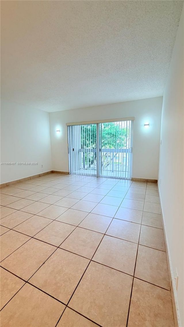 7740 Camino Real, Unit G303, Miami, FL 33143 Photo