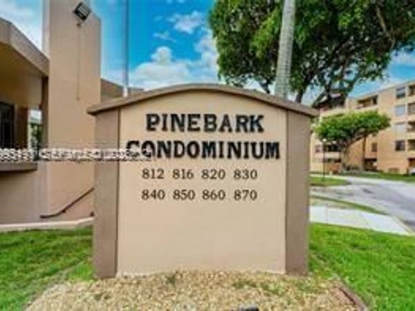 870 NW 87th Ave, Unit 407, Miami, FL 33172