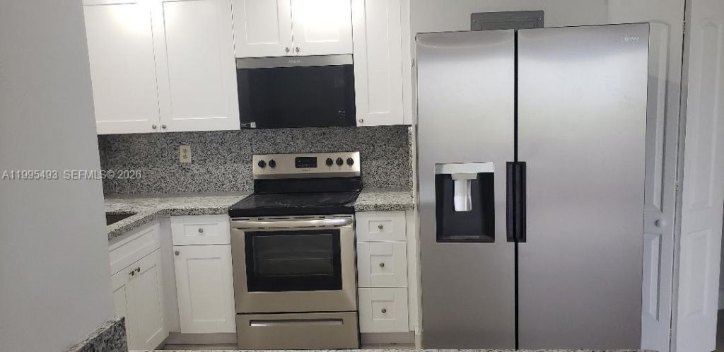 870 NW 87th Ave, Unit 407, Miami, FL 33172 Photo