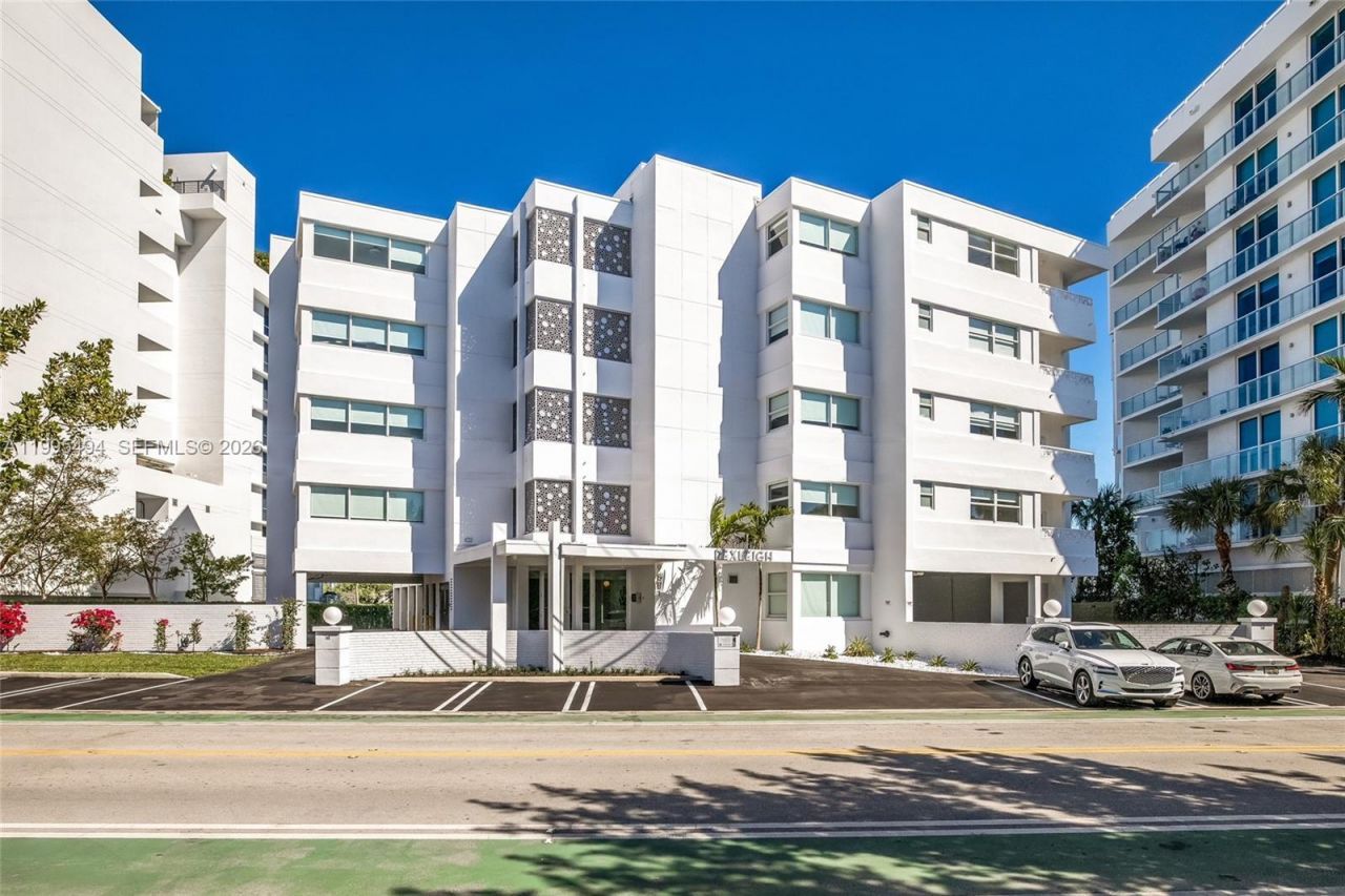 9881 E Bay Harbor Dr, Unit 502, Bay Harbor Islands, FL 33154 Photo