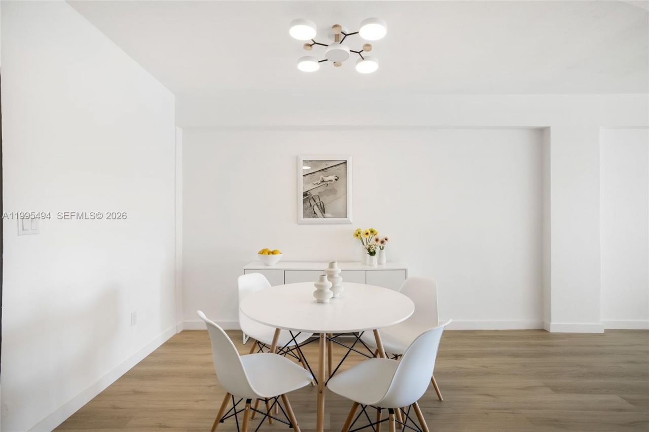 9881 E Bay Harbor Dr, Unit 502, Bay Harbor Islands, FL 33154 Photo