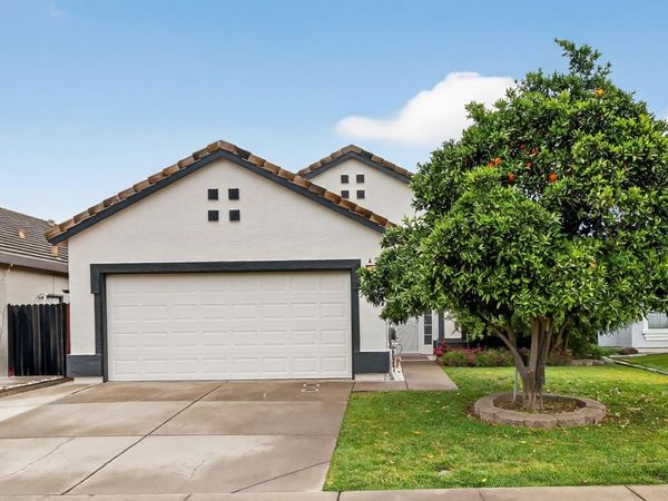9149 Irish Gold Way, Sacramento, CA 95826
