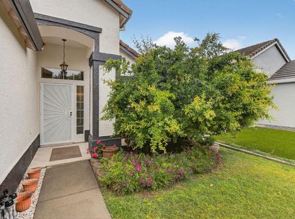 9149 Irish Gold Way, Sacramento, CA 95826 Photo