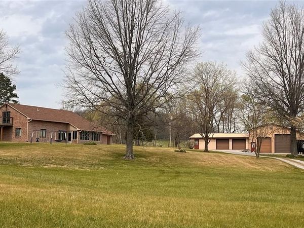 4074 County Road 439 , Jackson, MO 63755