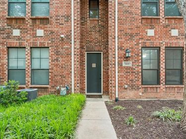 3825 Birkdale Drive, Fort Worth, TX 76116