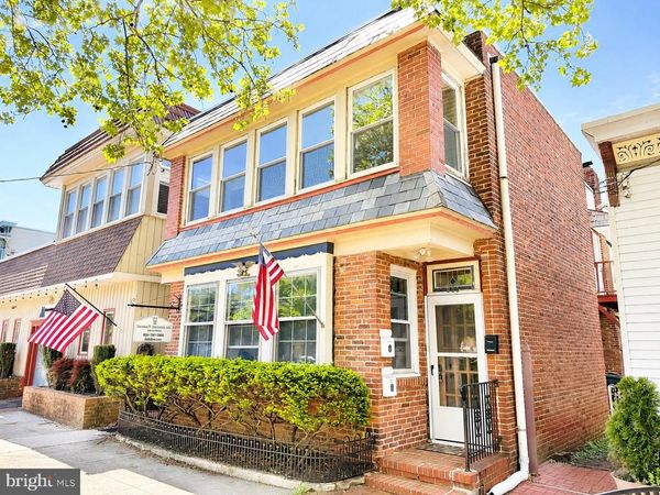 522 MAIN STREET, Unit B, RIVERTON, NJ 08077