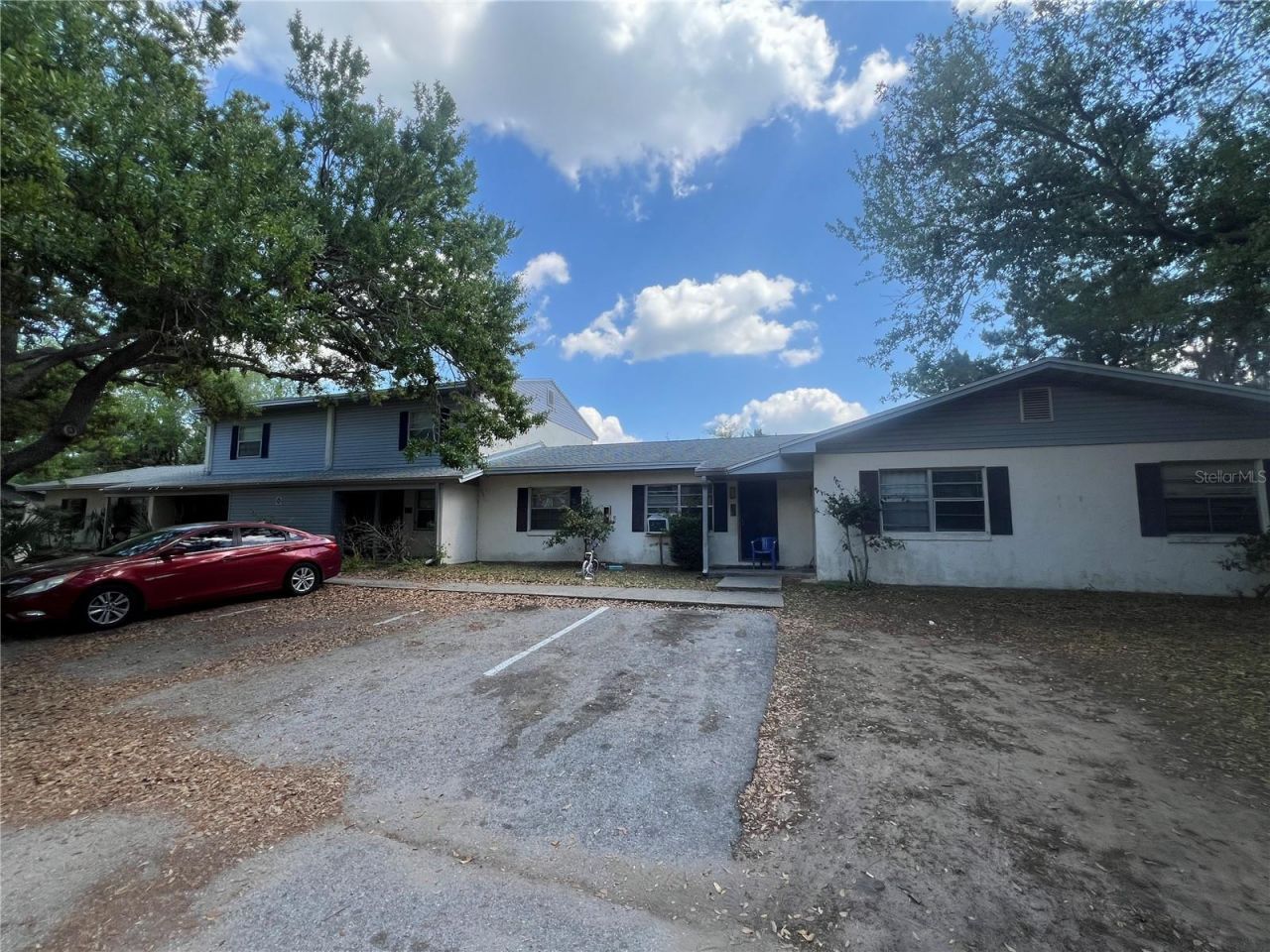 1000 E Caroline Street , Tavares, FL 32778 Photo