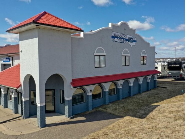 8175 Riverdale Drive NW, Anoka, MN 55303