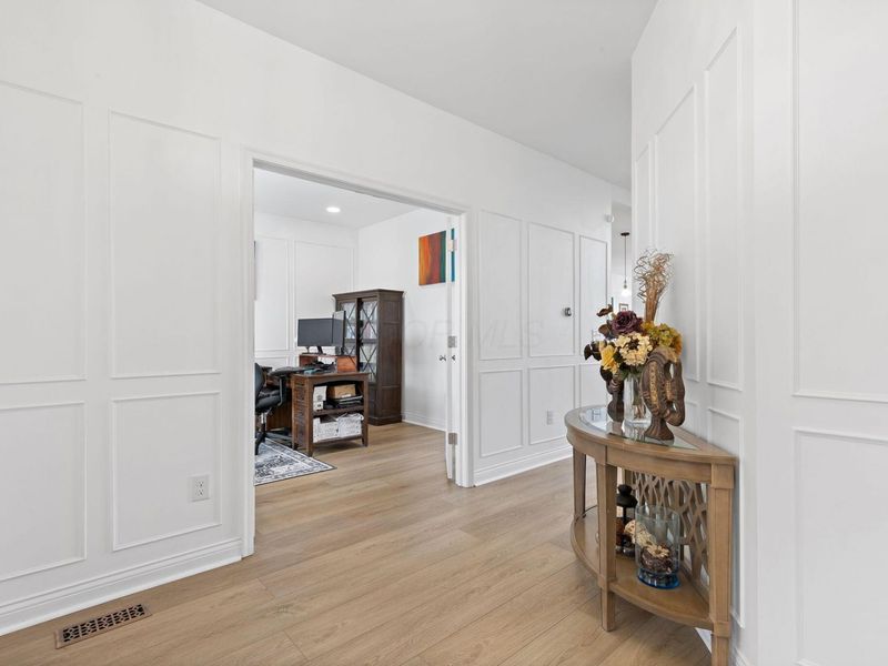 6439 Streamside Drive, Galena, OH 43021 Photo 9