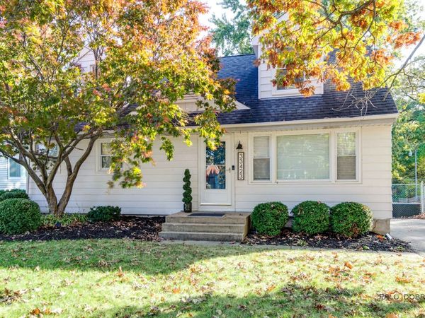 33423 N MILL Road, Grayslake, IL 60030