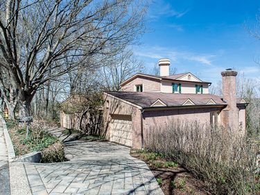 205 Capital Heights Drive, Frankfort, KY 40601