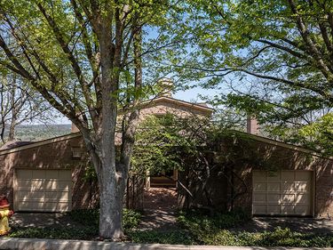 205 Capital Heights Drive, Frankfort, KY 40601