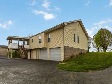 158 Pine Grove School Road, London, KY 40744