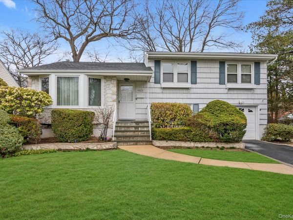 2263 Cameron Avenue , Merrick, NY 11566