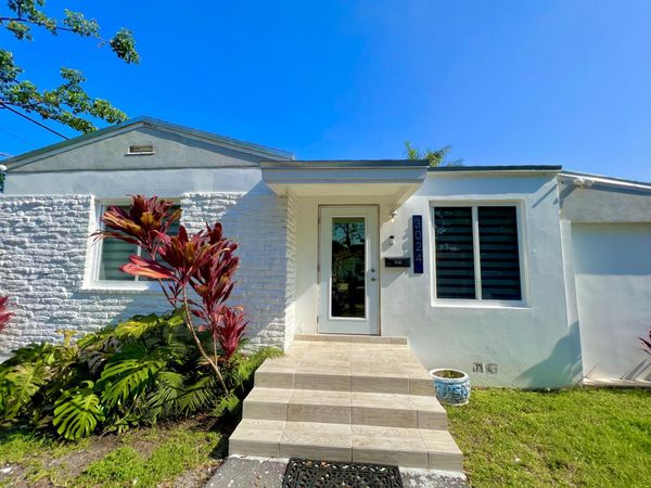 3024 SW 6th Street, Miami, FL 33135