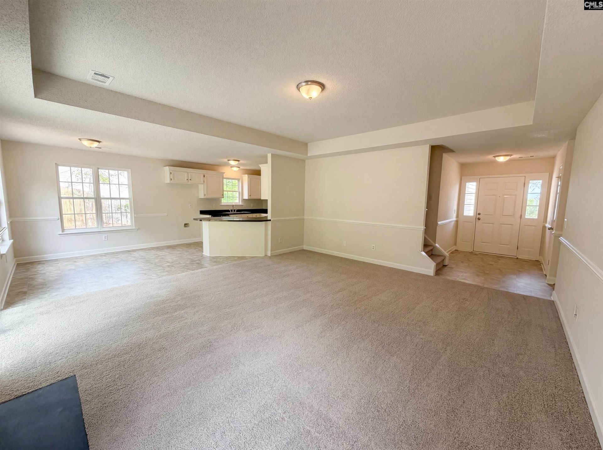 308 Algrave Way Photo 7