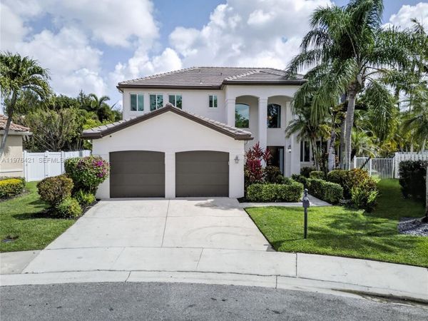 1008 Highland Meadows Dr , Weston, FL 33327