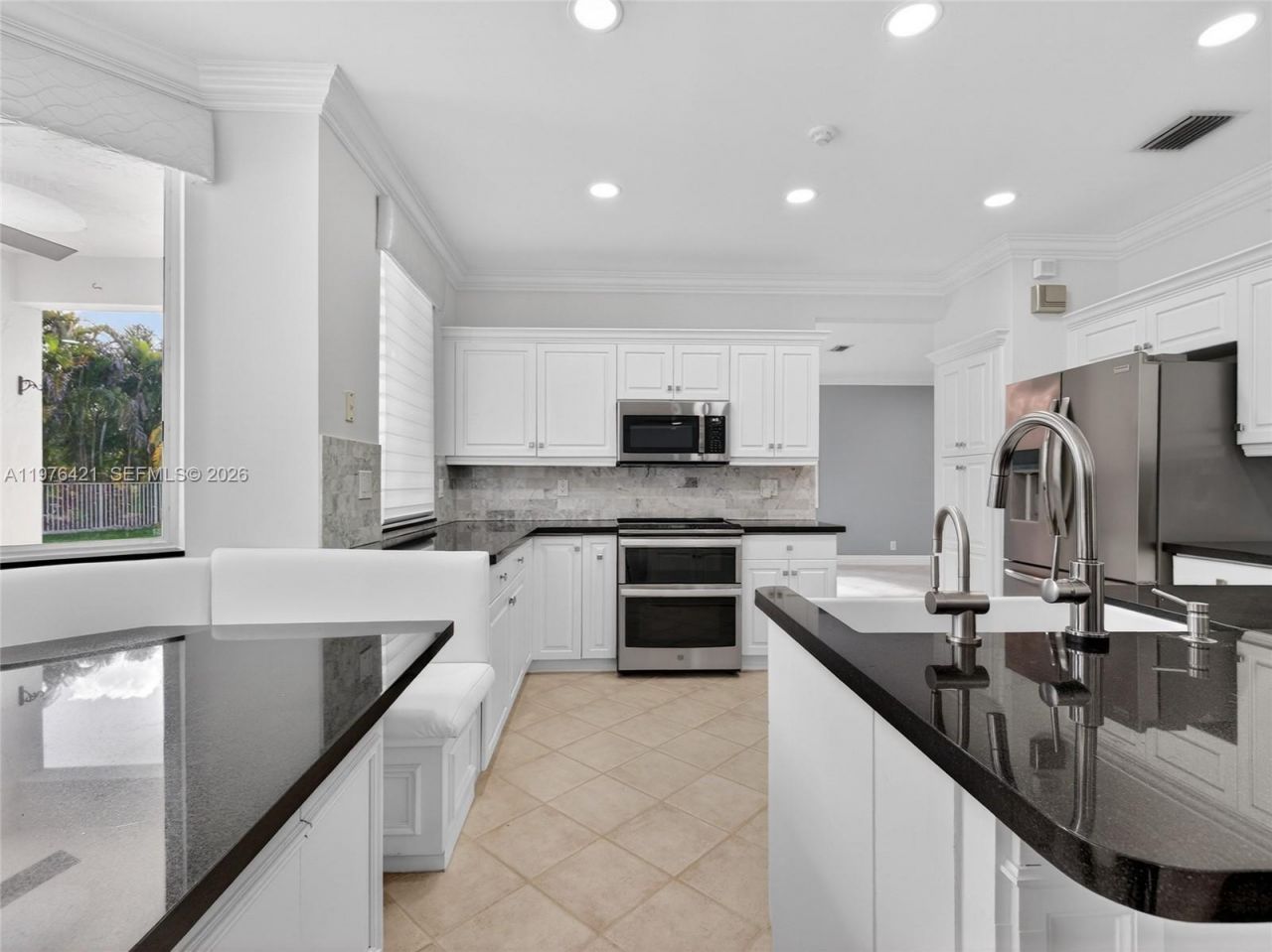 1008 Highland Meadows Dr , Weston, FL 33327 Photo