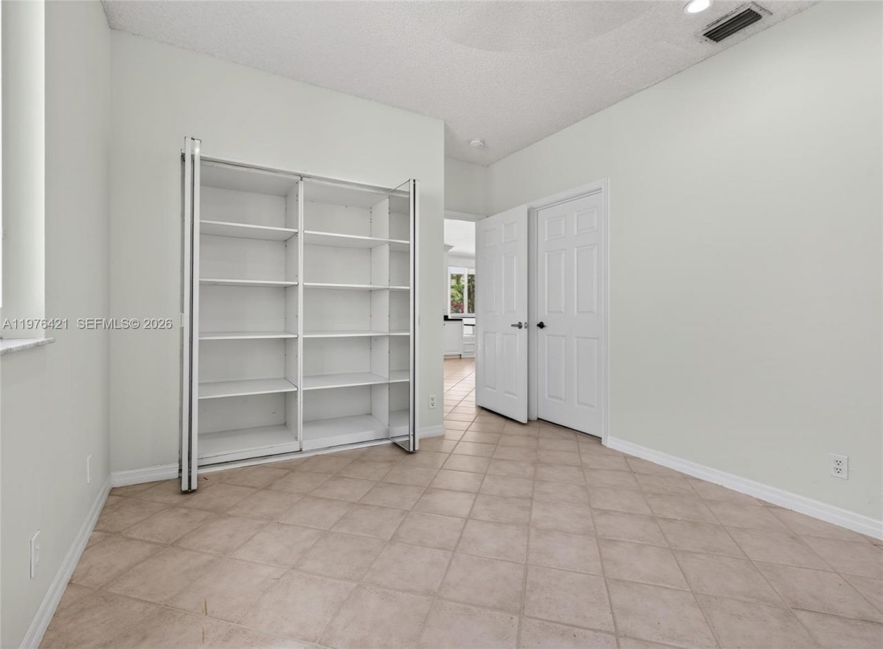 1008 Highland Meadows Dr , Weston, FL 33327 Photo