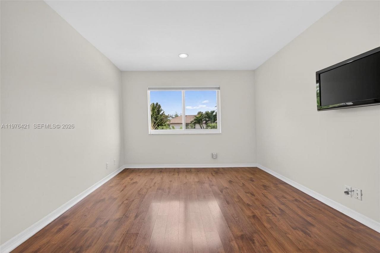 1008 Highland Meadows Dr , Weston, FL 33327 Photo