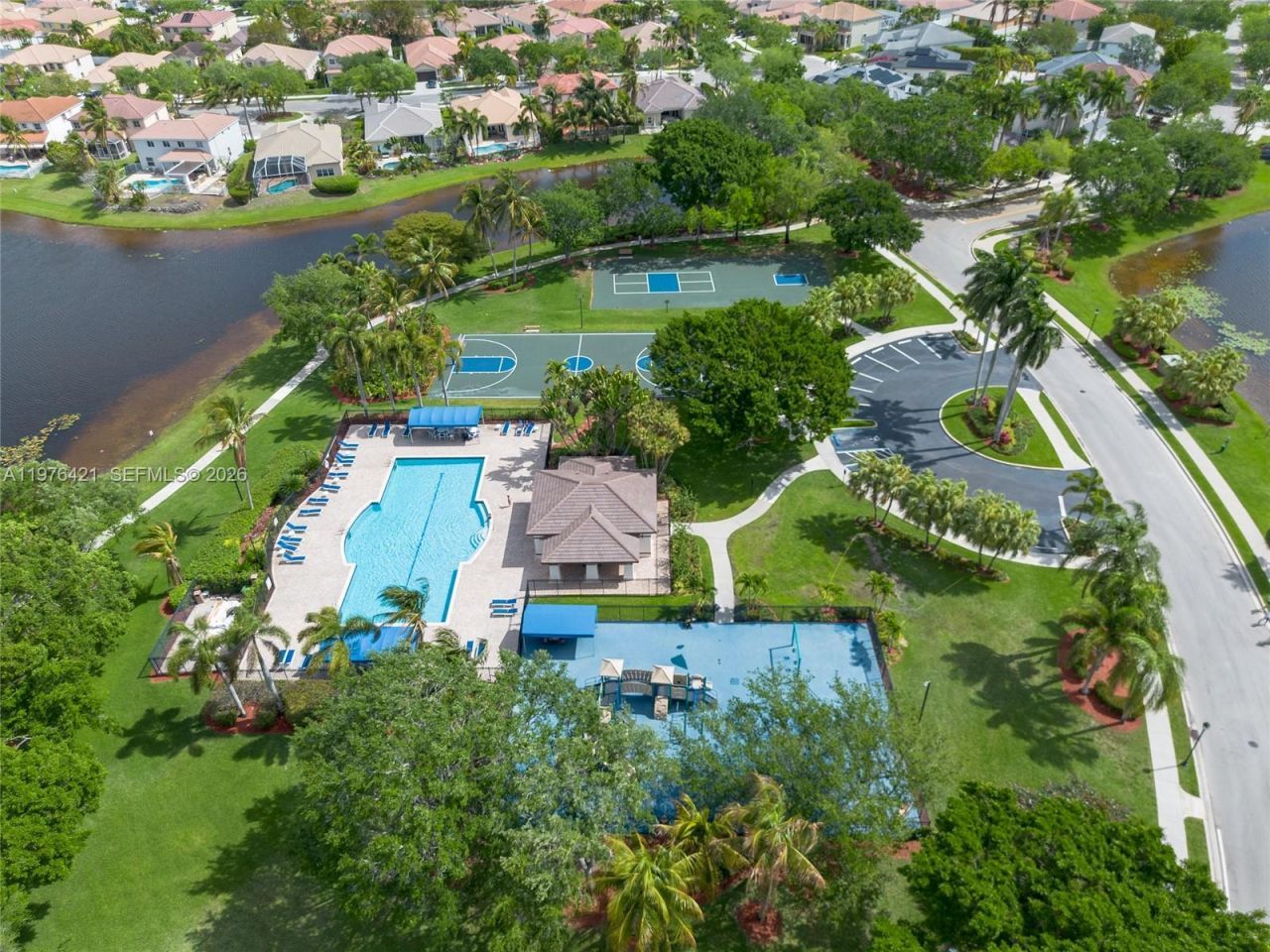 1008 Highland Meadows Dr , Weston, FL 33327 Photo