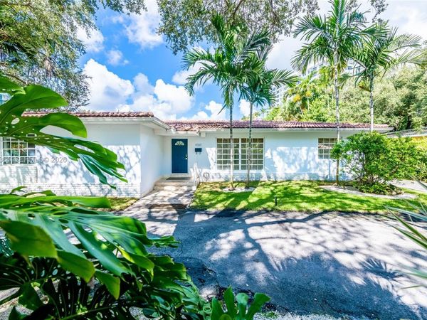 4160 Bay Point Rd , Miami, FL 33137