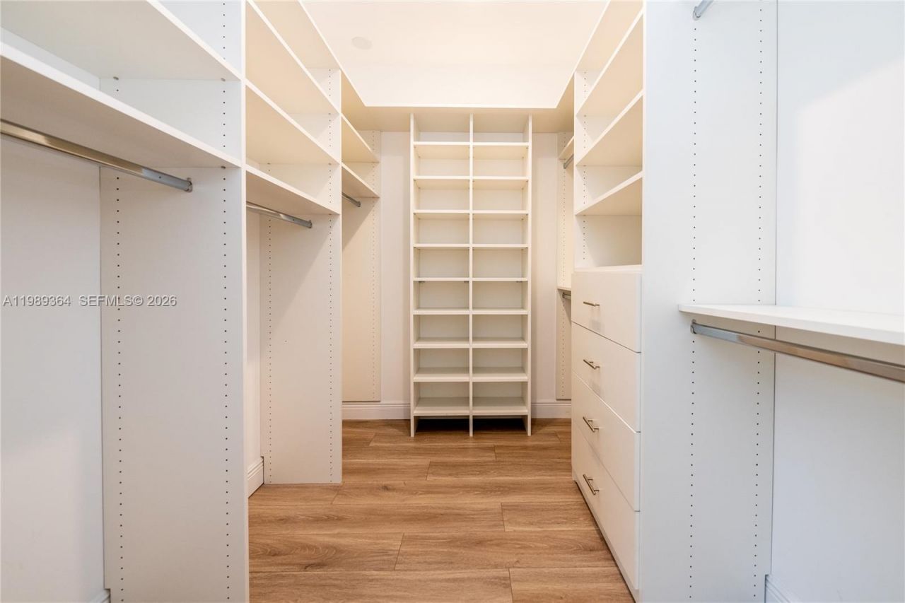 4160 Bay Point Rd , Miami, FL 33137 Photo