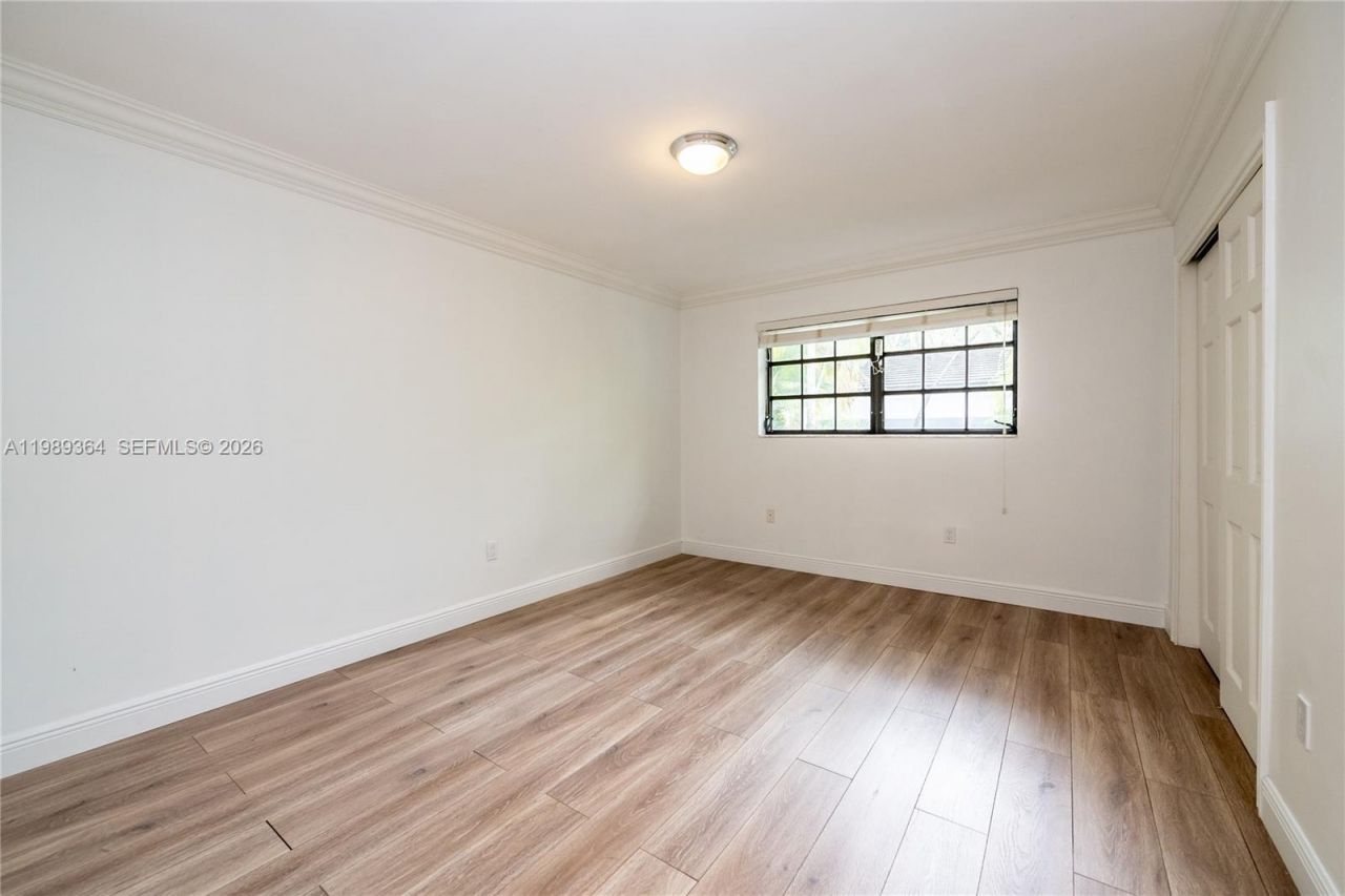 4160 Bay Point Rd , Miami, FL 33137 Photo