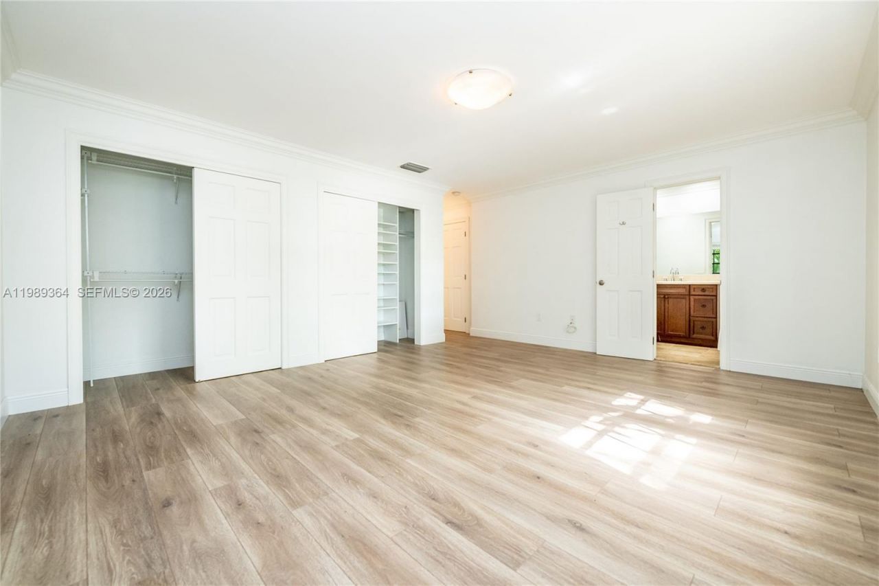 4160 Bay Point Rd , Miami, FL 33137 Photo